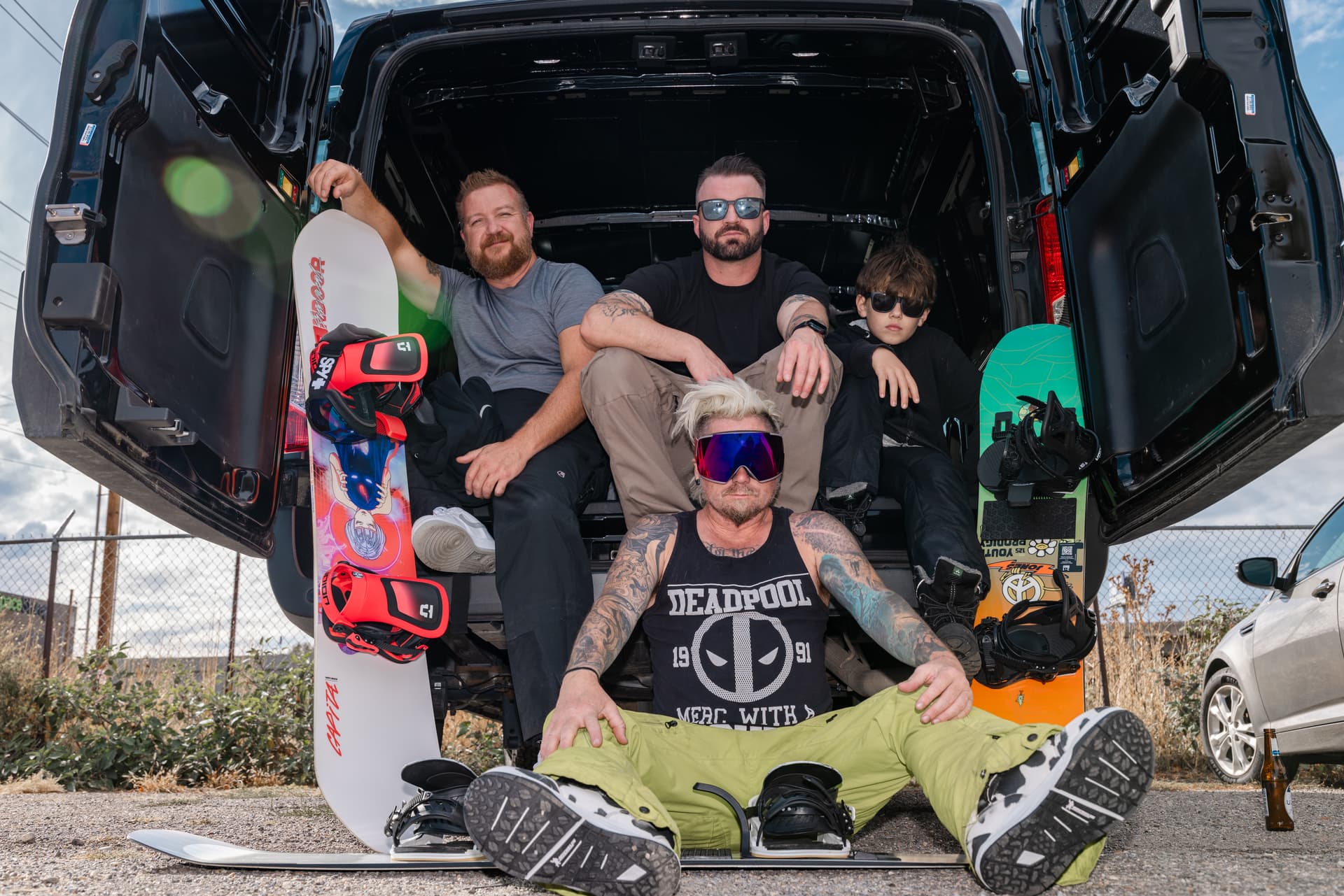 ShredHook Community - Riders together on the mountain